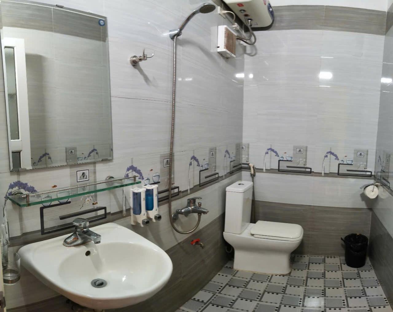 Trang An Central Homestay Ninh Binh Buitenkant foto